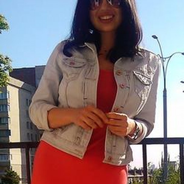 cherche femme forte Villeneuve-Lecussan